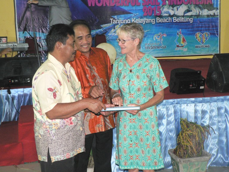 Accepting the gift from the Regent