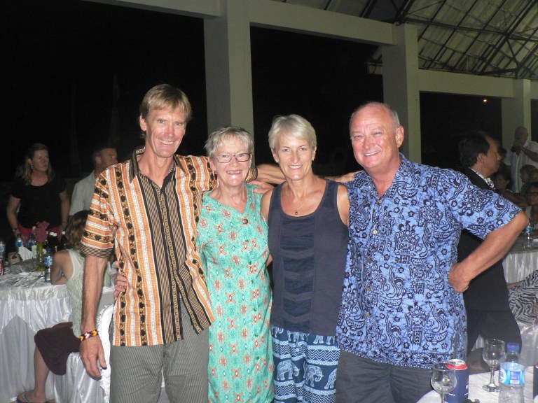 Farewell to our friends Chris and Sara on Tulu- hope to see them again somewhere in Malaysia
